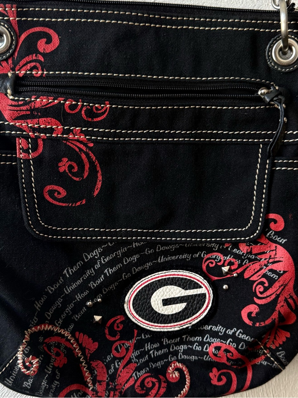 Fossil Georgia Bulldogs Black Red Adjustable Crossbody Bag Purse Y2K Nostalgia - Picture 4 of 5